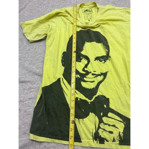 Carlton Jem T-shirt Men's Size Medium Graphic Pullover Short Sleeve Yellow - Picture 6 of 8